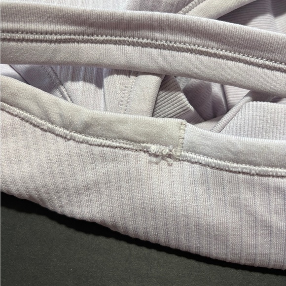 Lululemon Women's Ebb to Street Tank Top Light Support Very Light Pink SZ 6 - Picture 5 of 5